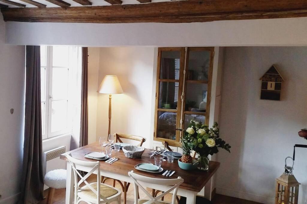 Une Pause Chez Julien, Appartement Lumineux Et Idealement Situe! Онфлёр Экстерьер фото